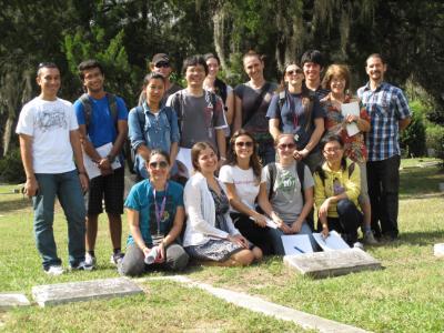 Group photo of members of Dr. Smith's lab outside